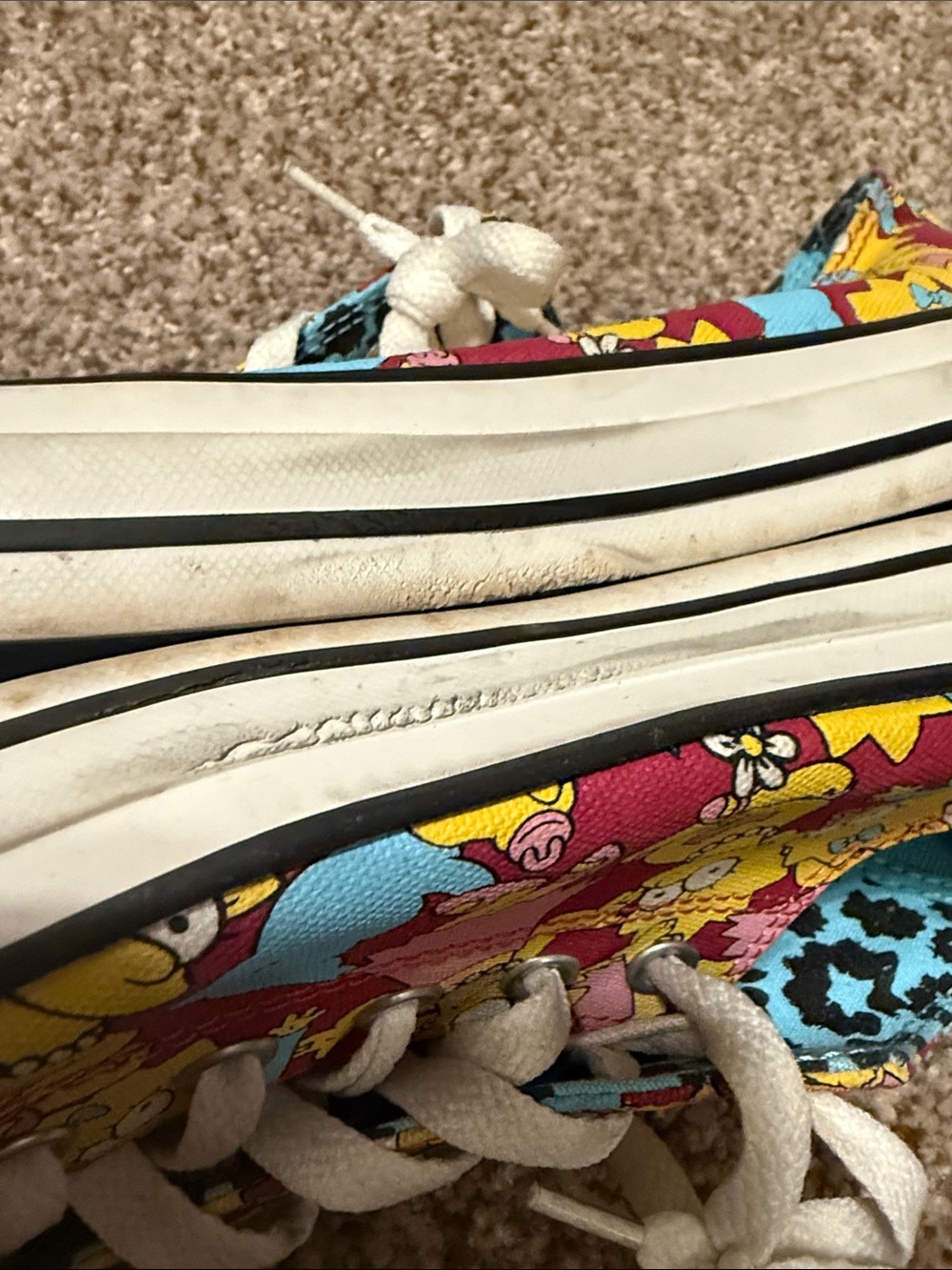 Converse Women’s Simpsons Low-Top Sneakers - Picture 5 of 5